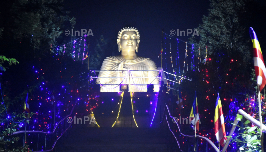 Gautam Buddha Golden Statue in Bhopal