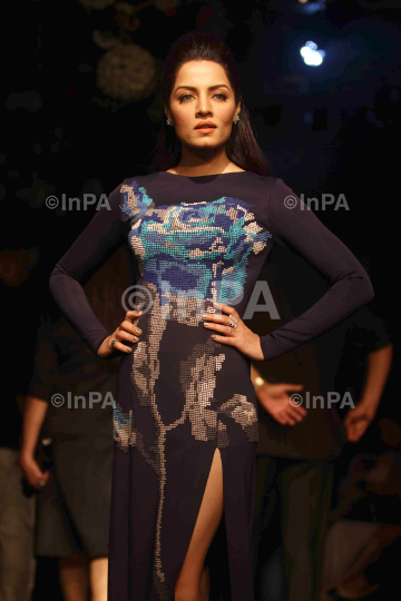 Manish Malhotra's "Gloss" collection