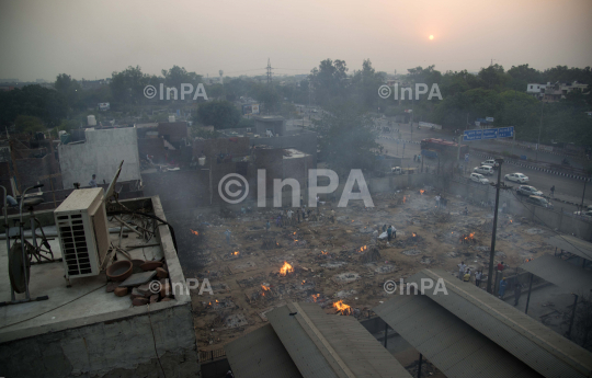 Mass cremation of COVID-19 victims, Delhi