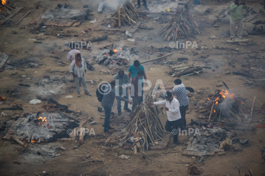 Mass cremation of COVID-19 victims, Delhi