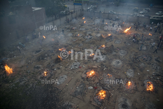 Mass cremation of COVID-19 victims, Delhi
