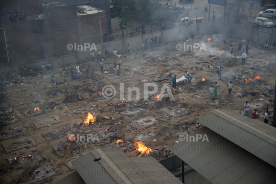 Mass cremation of COVID-19 victims, Delhi