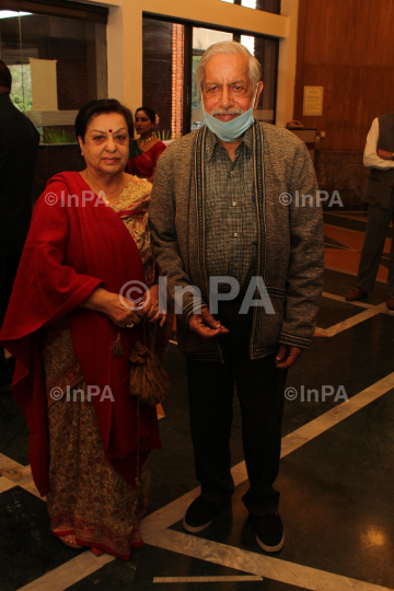Mrs. Santosh and Avinash Pasricha