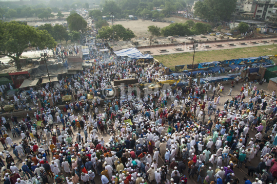 Muslims in Market