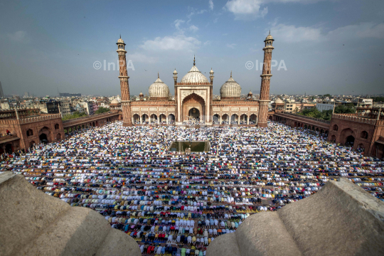 Muslims offering Eid al-Fitr prayers