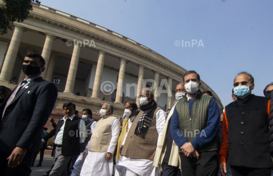 Opposition parties march