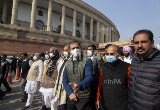 Opposition parties march