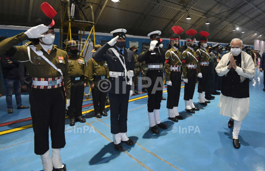 PM Modi Pays Tribute to CDS Gen Bipin Rawat