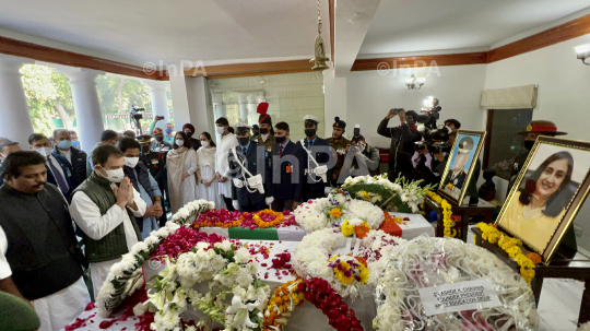 Rahul Gandhi Pays Tribute to CDS Gen Bipin Rawat