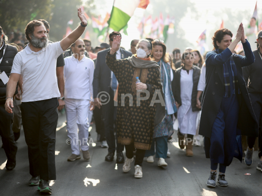 Rahul Gandhi, Sonia Gandhi, Priyanka Gandhi Vadra