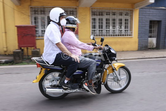 Rahul Gandhi taking a ride on Goa