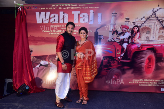 Shreyas Talpade and Manjari Fadnis