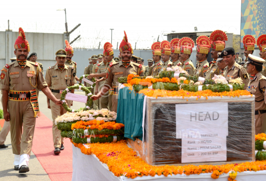 Slain BSF jawan Prem Sagar's family wants revenge for mutilation