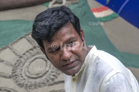 Sudarsan Pattnaik demands Bharat Ratna for Dhyan Chand