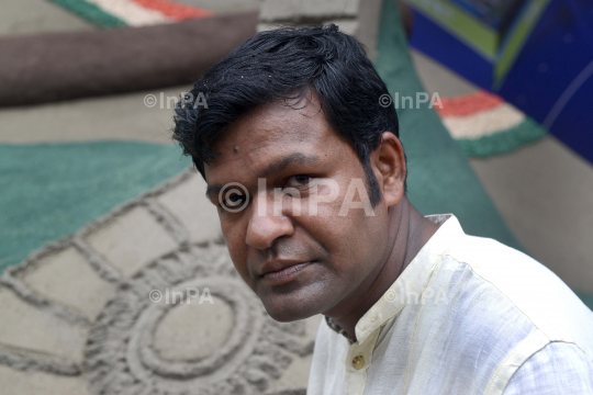 Sudarsan Pattnaik demands Bharat Ratna for Dhyan Chand