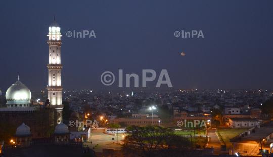 Taj Ul Mosque, Bhopal