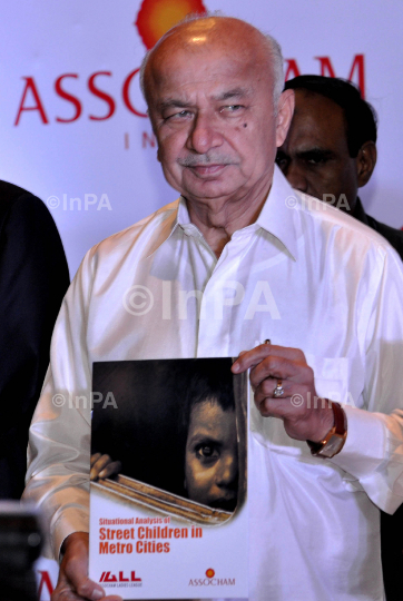 Union Home Minister Sushil Kumar Shinde 