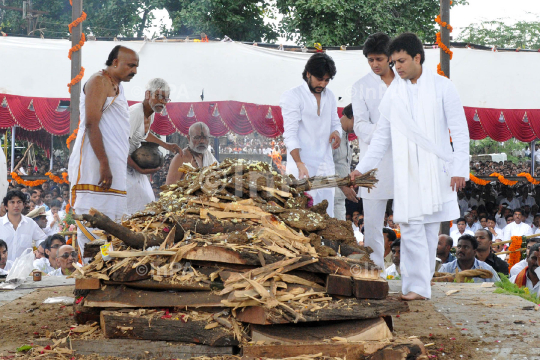 Vilasrao Deshmukh funeral in Latur