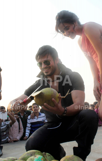 Vivek Oberoi and Neha Sharma